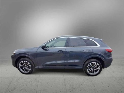 Used 2025 Audi Q5 Premium Plus w/ Premium Plus AWD/4WD image 5