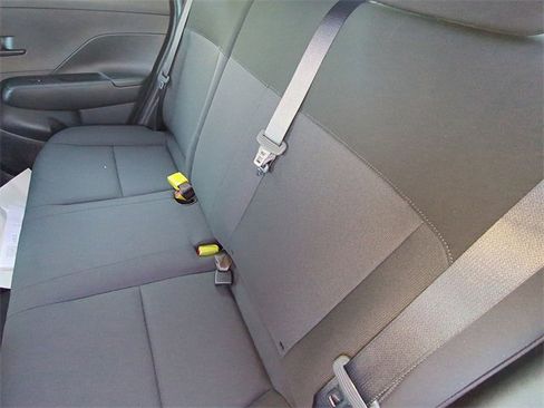 New 2026 Hyundai Kona SE image 28