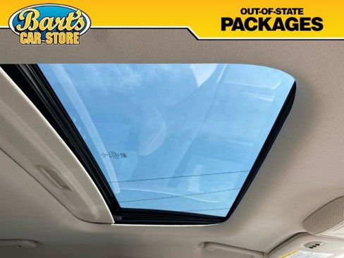 Used 2019 Ford Fusion SEL FWD image 16