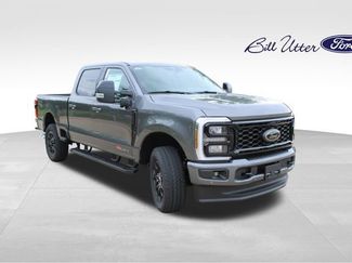 New 2025 Ford F250 Lariat w/ Lariat Ultimate Package video 2