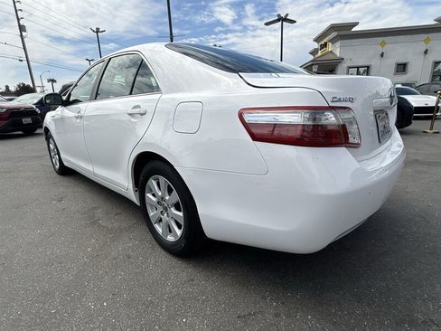 Used 2009 Toyota Camry Hybrid FWD image 3