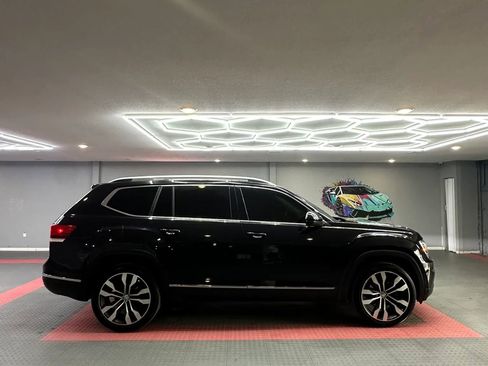 Used 2019 Volkswagen Atlas SEL Premium image 7