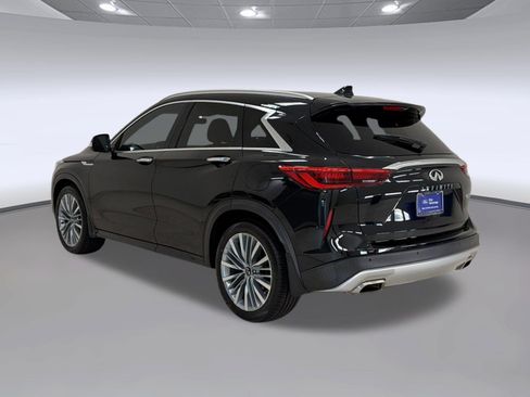 Used 2023 INFINITI QX50 Sensory FWD image 3