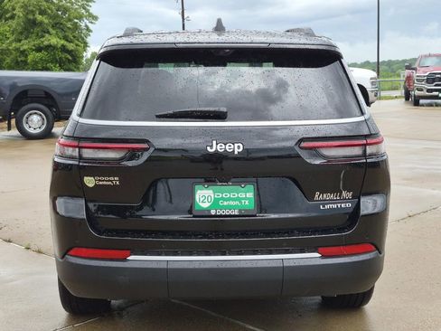 New 2026 Jeep Grand Cherokee L Limited w/ Luxury Tech Group II RWD image 5