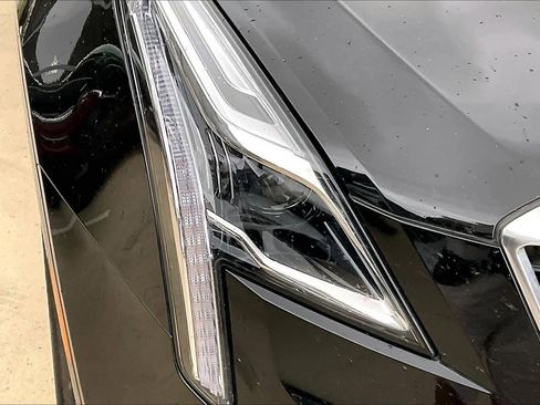 Used 2025 Cadillac XT5 Premium Luxury w/ LPO, Floor Liner Package FWD image 26