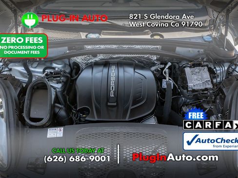 Used 2019 Porsche Macan AWD/4WD image 14