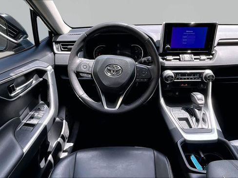 Used 2023 Toyota RAV4 XLE Premium FWD image 6