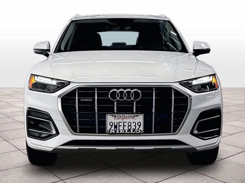 Used 2021 Audi Q5 2.0T Premium Plus w/ Premium Plus Package AWD/4WD image 3