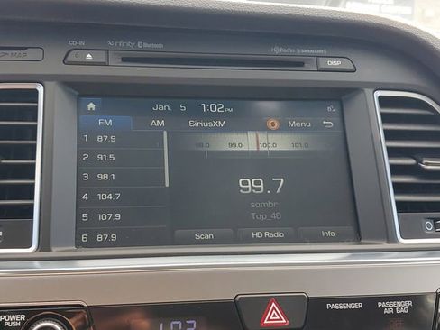 Used 2017 Hyundai Sonata Limited w/ Ultimate Package 02 image 26