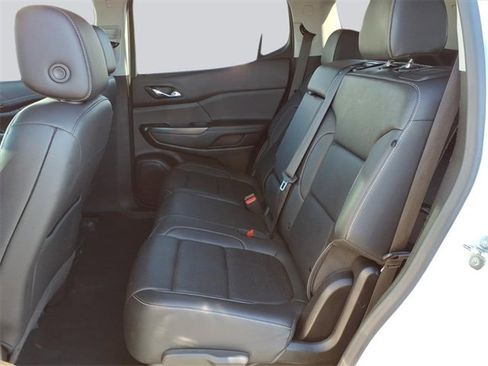 Used 2023 GMC Acadia SLT image 20