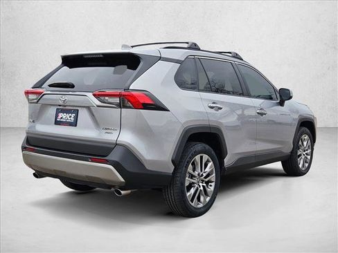 Used 2022 Toyota RAV4 Limited w/ Limited Grade Weather Package AWD/4WD image 5