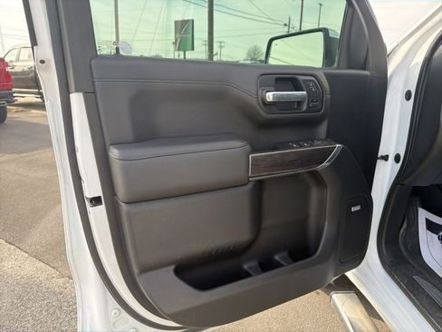 Used 2020 Chevrolet Silverado 1500 LTZ w/ LTZ Premium Package image 14