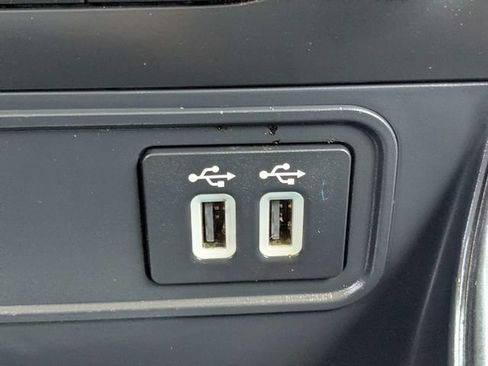 Used 2021 Ford EcoSport SE w/ SE Convenience Package FWD image 23