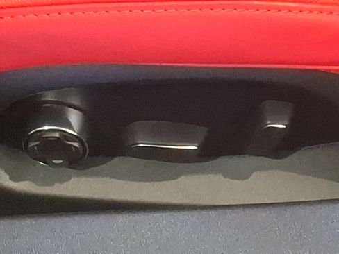 Used 2024 Chevrolet Corvette E-Ray image 26