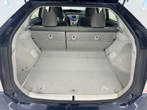 Used 2015 Toyota Prius Two FWD image 7