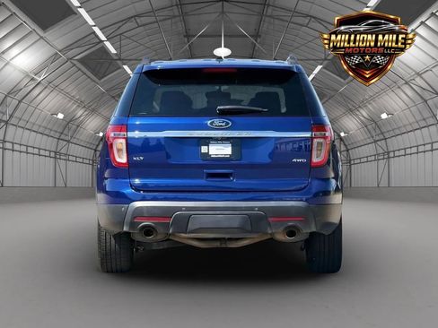 Used 2013 Ford Explorer XLT AWD/4WD image 4