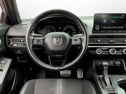 Used 2023 Honda Civic Sport image 5