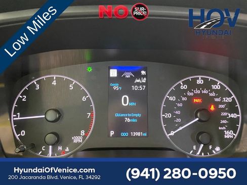 Used 2024 Toyota Corolla Cross LE w/ Moonroof Package FWD image 27