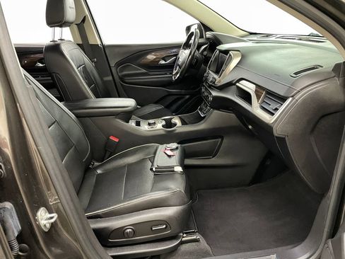 Used 2019 GMC Terrain Denali w/ Advanced Safety Package AWD/4WD image 36