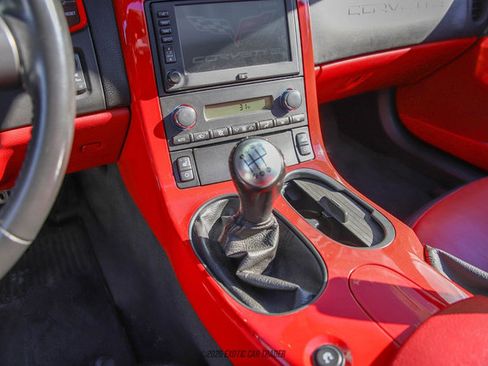 Used 2007 Chevrolet Corvette Convertible w/ Preferred Equipment Group RWD image 37