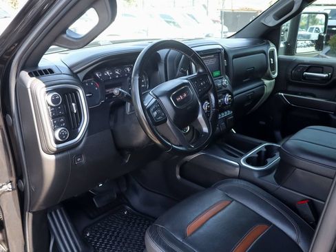 Used 2023 GMC Sierra 2500 AT4 w/ AT4 Preferred Package AWD/4WD image 24