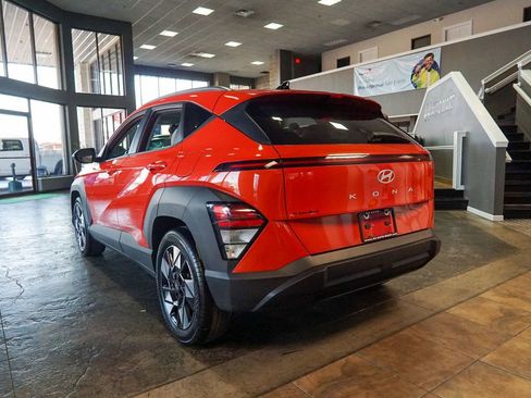 Used 2024 Hyundai Kona SEL image 5