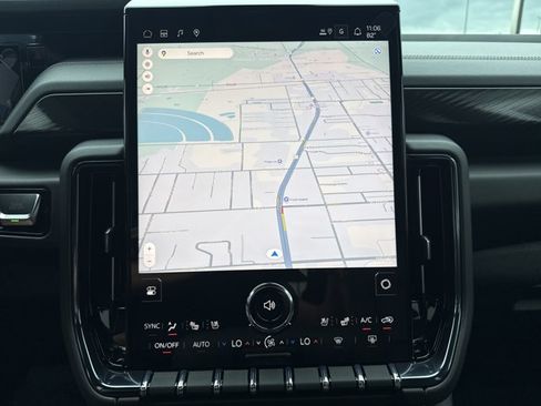 New 2026 GMC Yukon AT4 w/ AT4 Premium Plus Package AWD/4WD image 11