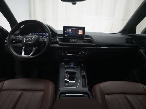 Used 2020 Audi Q5 2.0T Premium Plus w/ Premium Plus Package AWD/4WD image 5