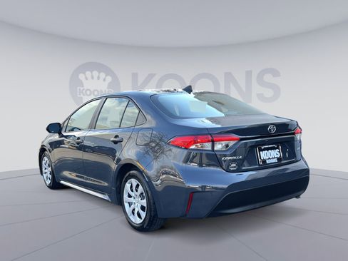 Used 2024 Toyota Corolla LE image 4