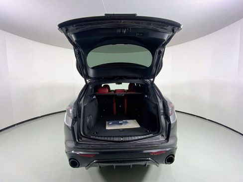 New 2025 Alfa Romeo Stelvio Sprint image 16