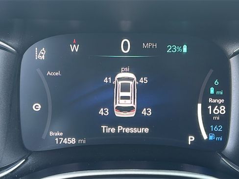 Certified 2023 Chrysler Pacifica Touring-L w/ S Appearance Package FWD image 18