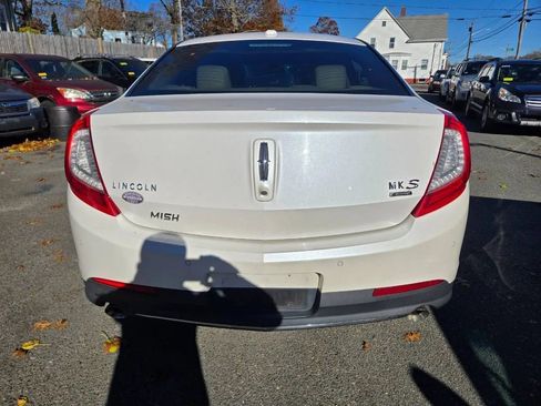 Used 2014 Lincoln MKS AWD w/ Equipment Group 101A image 5