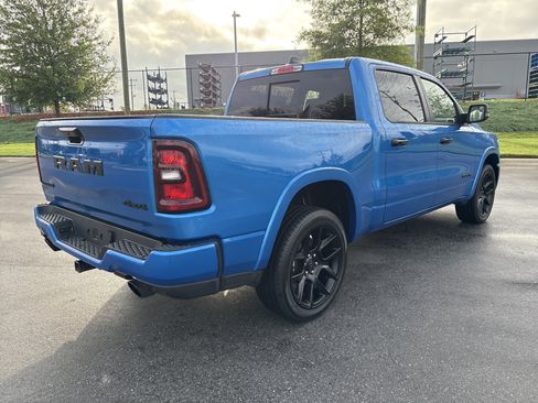 Used 2025 RAM 1500 Laramie w/ Night Edition AWD/4WD image 9