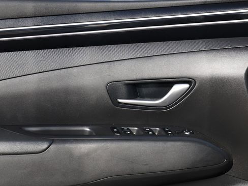 Used 2023 Hyundai Tucson SEL image 24