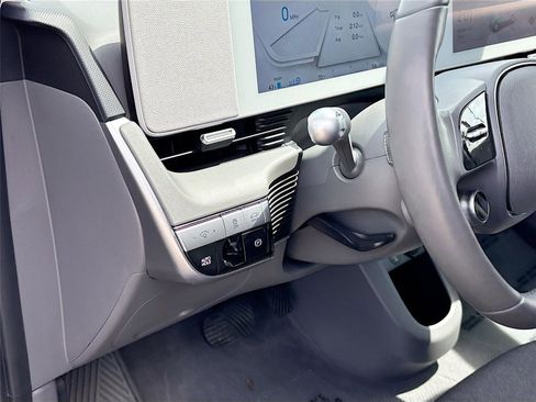 Used 2024 Hyundai Ioniq 5 SEL image 10