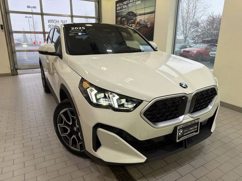Certified 2025 BMW X2 xDrive28i w/ Convenience Package AWD/4WD image 1