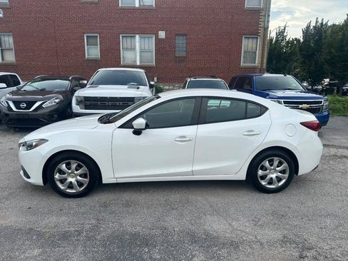 Used 2016 MAZDA MAZDA3 i Sport FWD image 5