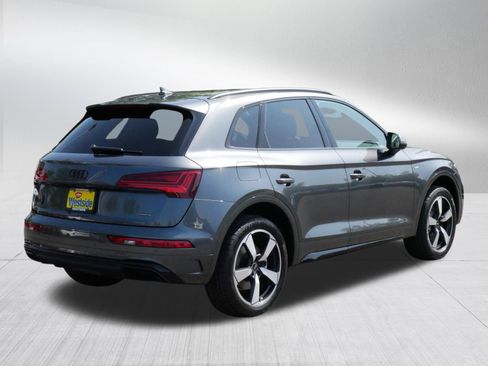 Used 2023 Audi Q5 2.0T Premium Plus w/ Premium Plus Package AWD/4WD image 7