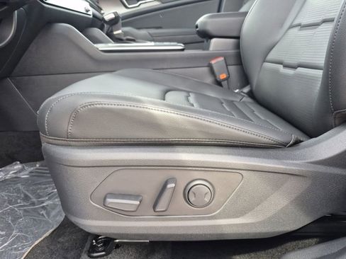 New 2026 Kia Sportage SX image 11