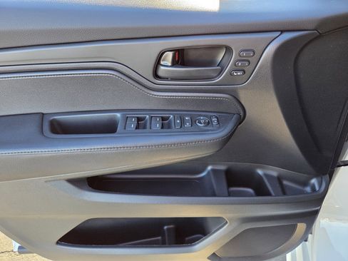 Used 2024 Honda Odyssey Sport image 19