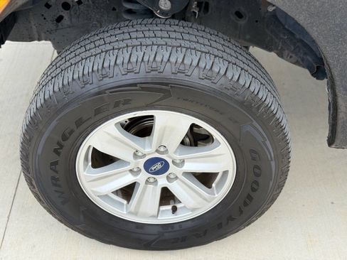 Used 2019 Ford F150 XLT w/ Equipment Group 301A Mid image 10