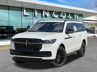 New 2025 Lincoln Navigator L Reserve w/ Jet Appearance Package