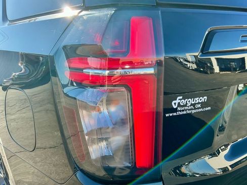 Used 2024 Chevrolet Tahoe Z71 w/ Luxury Package image 14