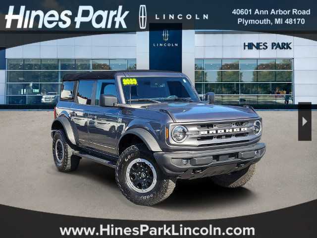 Used 2023 Ford Bronco Big Bend w/ Sasquatch Package AWD/4WD image 1