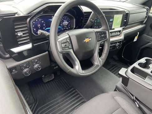 Used 2026 Chevrolet Silverado 1500 LT image 15