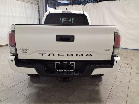 Used 2023 Toyota Tacoma Limited image 8