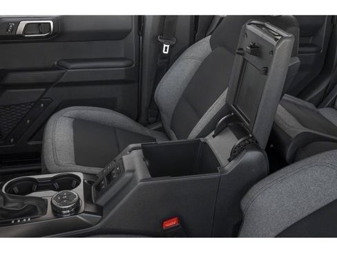 Used 2025 Ford Bronco Big Bend AWD/4WD image 22