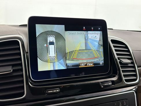 Used 2017 Mercedes-Benz GLS 450 4MATIC image 21