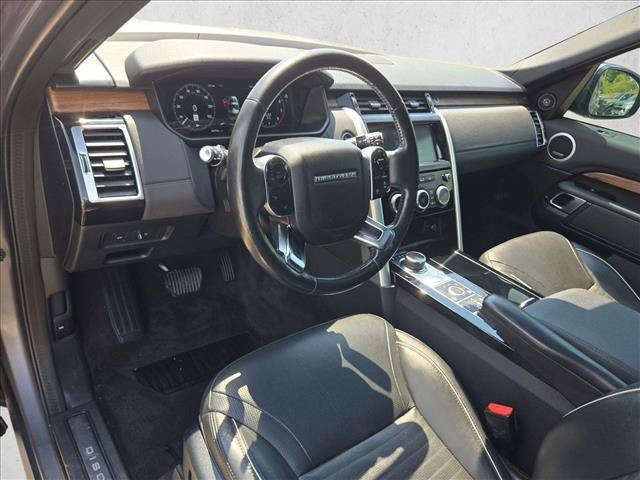 Used 2020 Land Rover Discovery HSE AWD/4WD image 10