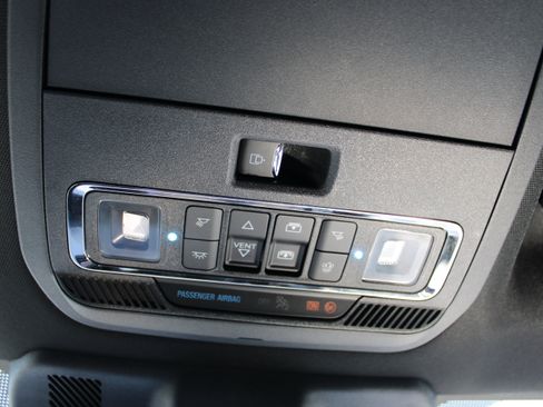 Used 2024 Ford F250 Platinum AWD/4WD image 25